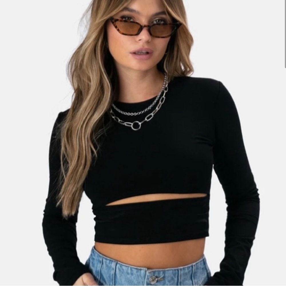 Adika long sleeve crop top with slit